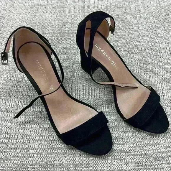 Madden Girl Beella Block Heels - Picture 3 of 10